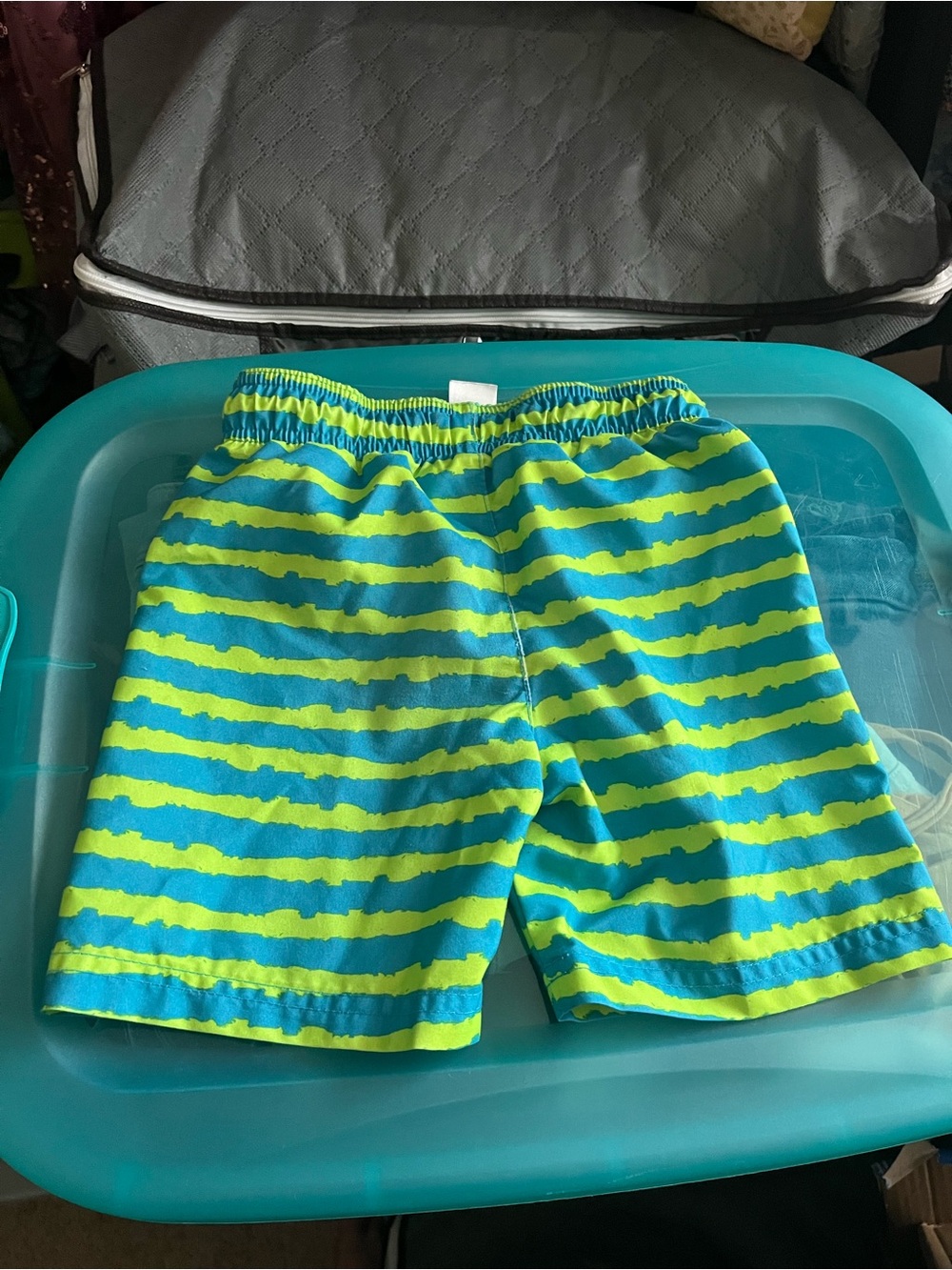 Boys Cat & Jack Striped Swim Trunks 4T - Picture 4 of 5